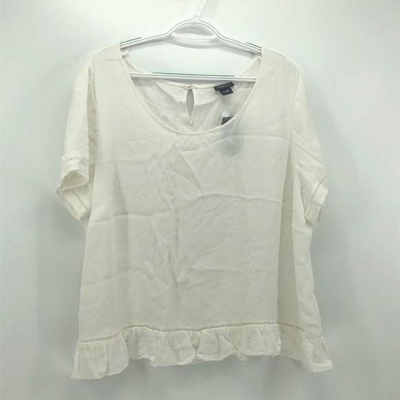 Torrid Cream Ruffle Hem Top - Picture 1 of 5